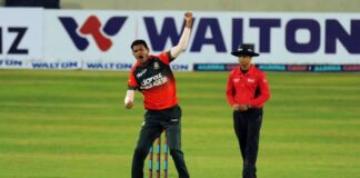 নিষেধাজ্ঞা নিয়ে প্রশ্ন তুলেছেন নাসুম আহমেদ