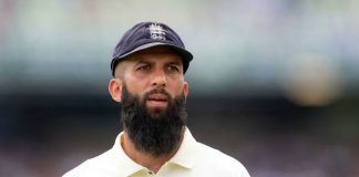 আইসিসির আচরণ বিধি লংঘনে মঈন আলীর শাস্তি